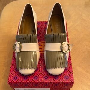 Tory Burch Cream and Olive Women's Shoes